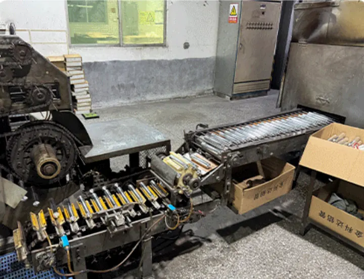 Xinyu Tube tube transfer equipment on the production floor