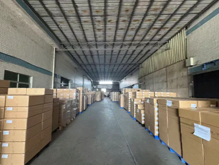 Xinyu Tube finished-goods warehouse